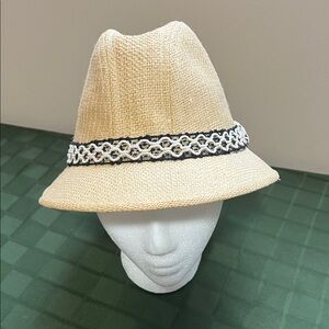Vintage Stetson Tan Fedora with Black and White Band